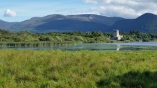 Killarney Jaunting Car Tour to Ross Castle